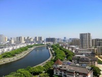 体育场路，2间3楼160平方，实际200 体育场路，2间3楼160平方，