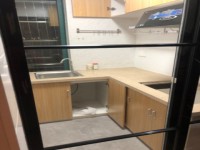 离学校 医院近 欧姆乐公寓